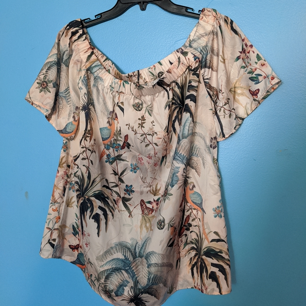 H&M Tropical print off the shoulder top